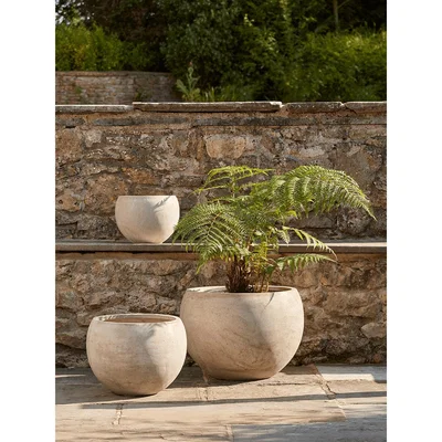 Cox and Cox NEW Three Bowl Planters - Sand