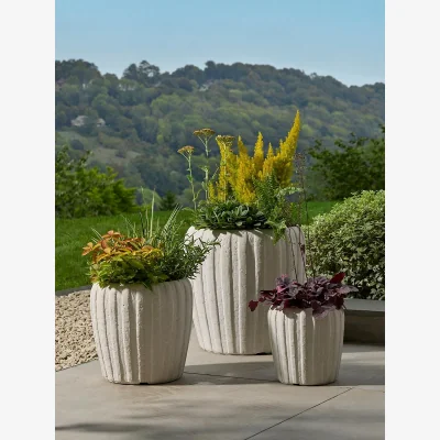 Cox and Cox Three Duneform Planters - Clay