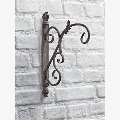 Cox and Cox Hanging Planter Wall Bracket