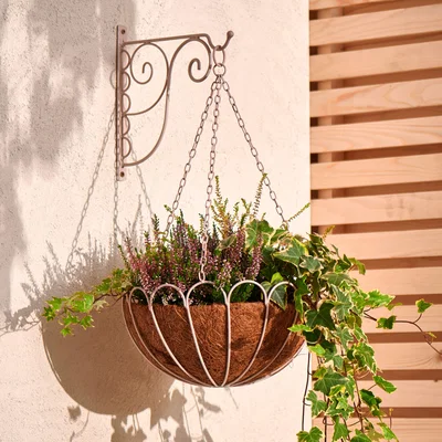 Dunelm Scalloped Metal Hanging Basket Bracket Pink