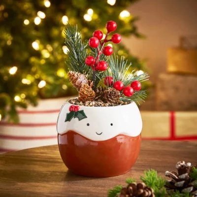 Dunelm Artifical Topiary Christmas Pudding Plant Pot Brown