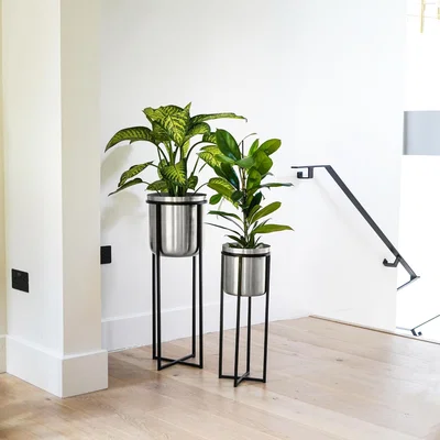 Dunelm Calla Plant Pot With Stand Pewter (Grey)