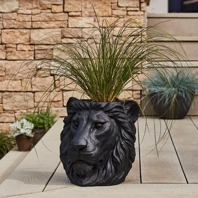 Dunelm Black Resin Lion Head Planter Black