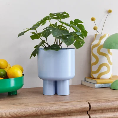 Dunelm Elements Metal Footed Plant Pot Sky (Blue)