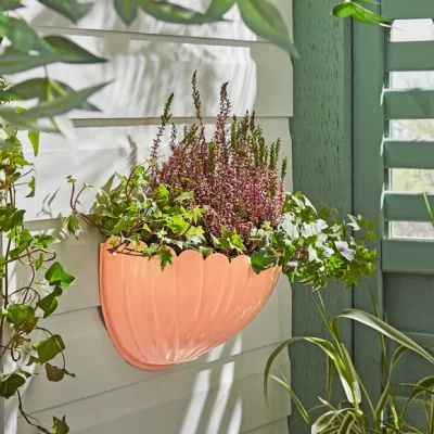 Dunelm Scalloped Wall Planter, Pink Pink