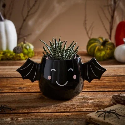 Dunelm Bat Plant Pot