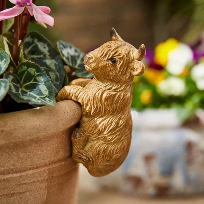 Dunelm Highland Cow Resin Pot Hanger