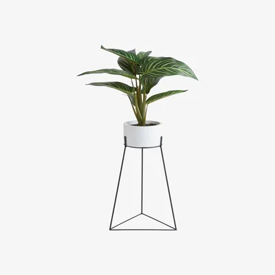 Habitat Habitat faux Floral on Large Metal Legs
