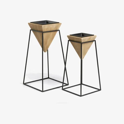 Kave Home Stared planter