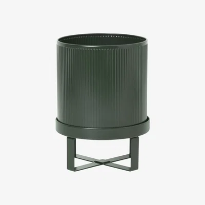 Made in Design Bau Small Flowerpot - / Ø 18 cm - Metal by Ferm Living Green