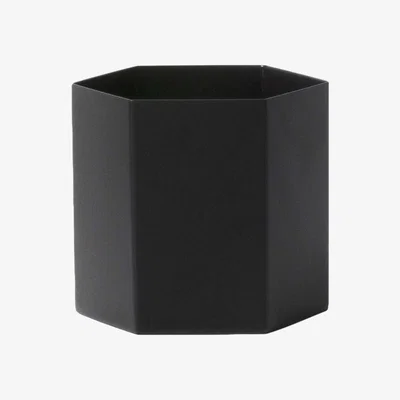 Nordic Nest Hexagon pot black large