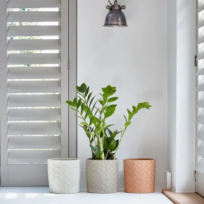 Olivia's Ivyline Fairford Ivory Speckle Leaf Planter