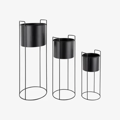 Olivia's Present Time Round Essence Iron Plant Pot Set in Black