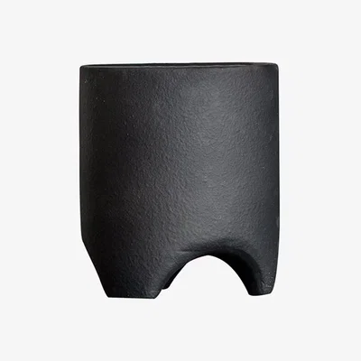 Perch and Parrow Dobbs Planter Black Large