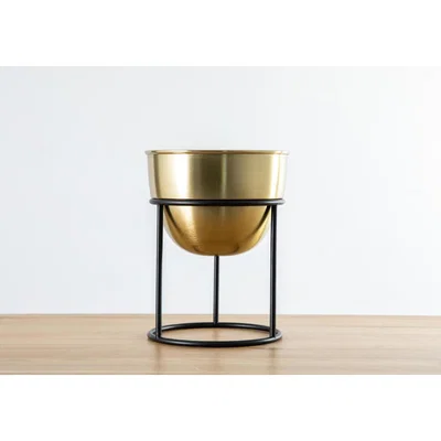 Perch and Parrow Julie Small Back and Gold Metal Planter