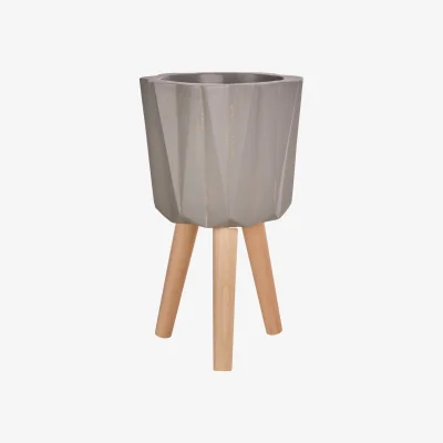 The Range Darnell Small Greyt Faceted Planter - Grey