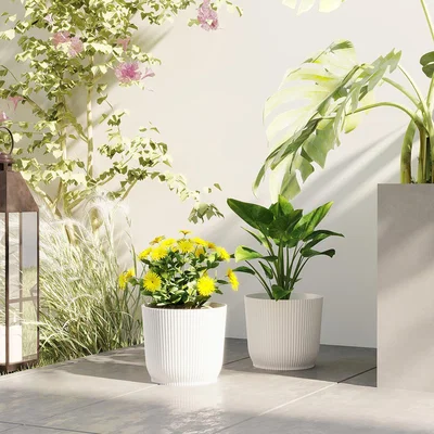 The Range Outsunny Sets Plastic Round Plant Pots Outdoor 22cm - White / 0.7kg