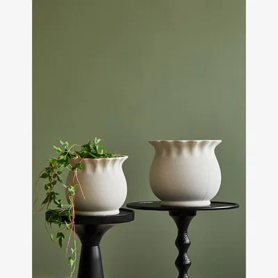 Rose & Grey Grey Sand Frilly Plant Pot - Two Sizes Available