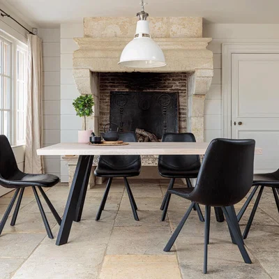 IO Living Valencia Solid Oak Dining Set – Natural Oak with Dali Chairs – Black - 1.7 Metre With 4 Chairs