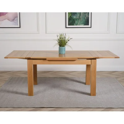 The Range Richmond 140-220cm Oak Extending Dining Table and 8 Lola Leather Chairs - Red