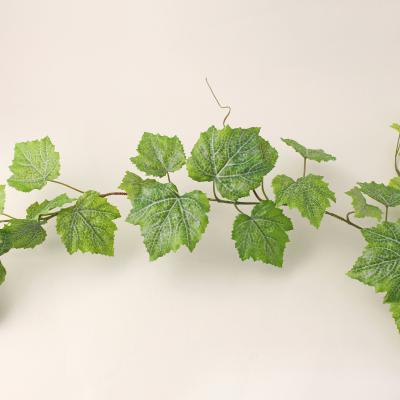 Dunelm Outdoor Grape Leaf Garland Weather Resistant 180cm Green