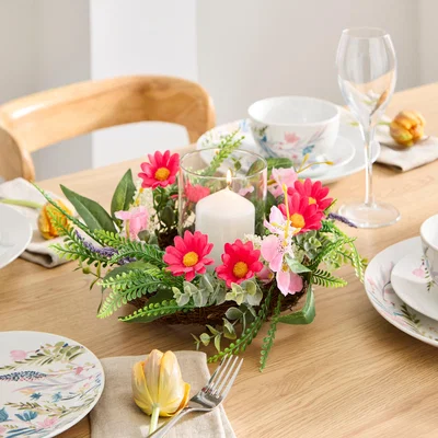 Dunelm Ditsy Floral Candle Wreath