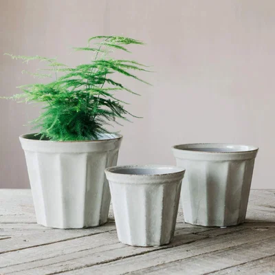 Graham & Green Medium Taupe Ribbed Plant Pot