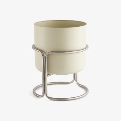La Redoute Giorgio 37.5cm Diameter Metal Raised Flower Pot