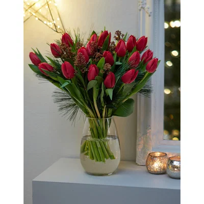 Marks & Spencer M&S Ready To Arrange Red Tulips Bouquet (Delivery from 18th November 2021)