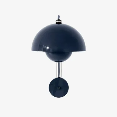 Made in Design Flowerpot VP8 Wall light with plug metal blue / Verner Panton, 1968 - &tradition