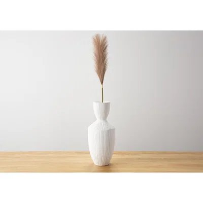 Perch and Parrow Lazni Brown Pampas Feather Stem, Set of Five