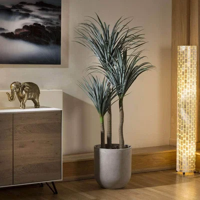 Quatropi Quatropi Gorgeous Huge Artificial Yukka Plant in Pot 1800mm Tall Sk202