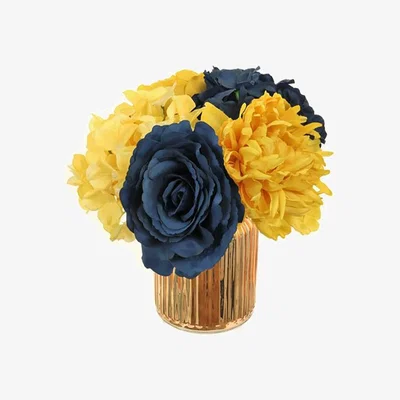 The Range Metallic Ribbed Arrangement
