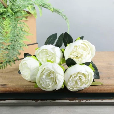 The Range Arundel Peony Bunch - 5 Heads - Ivory