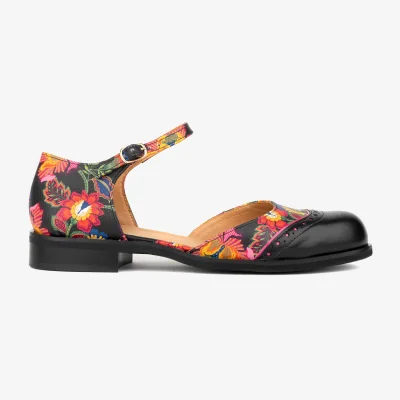 Wolf & Badger Women's Gigot - Black & Red Flowers | 5 Uk | Embassy London Usa