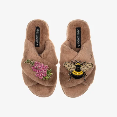 Wolf & Badger Women's Brown Classic Laines Slippers With Honey Bee & Pink Foxglove Flowers Brooches - Toffee | Small | Laines London