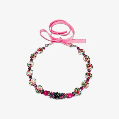 Wolf & Badger Women's Sweet Romance Pink Flower Necklace | Bellus Domina
