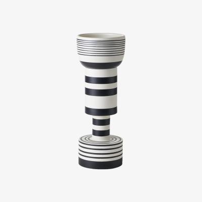 Amara Bitossi - Calice Vase By Ettore Sottsass - Black/White