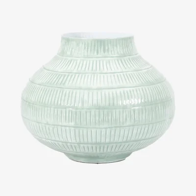 Amara Emmy Vase 99 - Sage