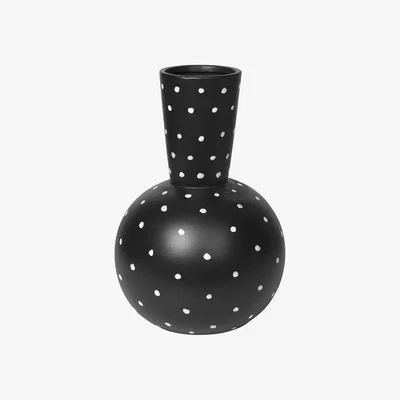 Amara Broste Copenhagen - Bella Ceramic Vase - Black - Design 1