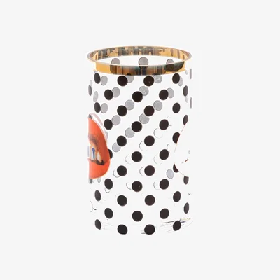 Amara wears Toiletpaper Toiletpaper Glass Vase