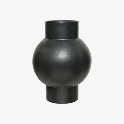 Barker and Stonehouse Black Round Vase Earthernware | Barker & Stonehouse