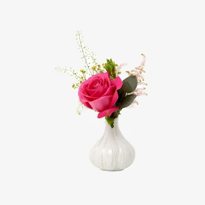 Casa by JJ Spice Up Your Space Garlic Bud Vase