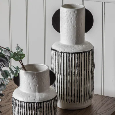 Dunelm Throwley Vase Large Black and white