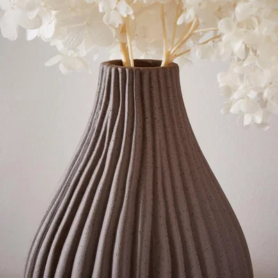 Dunelm Ribbed Stone Bottle Vase Bitter Chocolate (Brown)