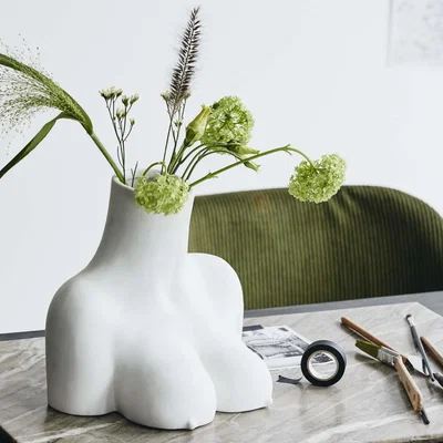 Graham & Green Bust Vase
