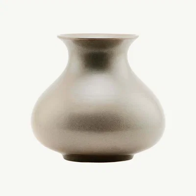 IO Living Braydon Vase Olive