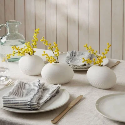 Layered Lounge Set of 3 White Ceramic Decorative Pots