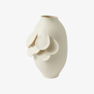 Made in Design Quillie medium Vase ceramic beige / Ø 25 x H 45 cm - Pols Potten