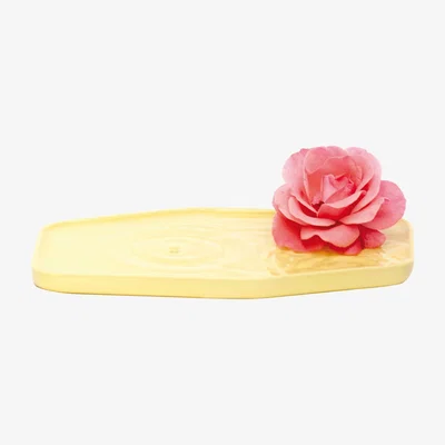 Made in Design Plan Vase - Small - 24 x 15 cm by Moustache Yellow